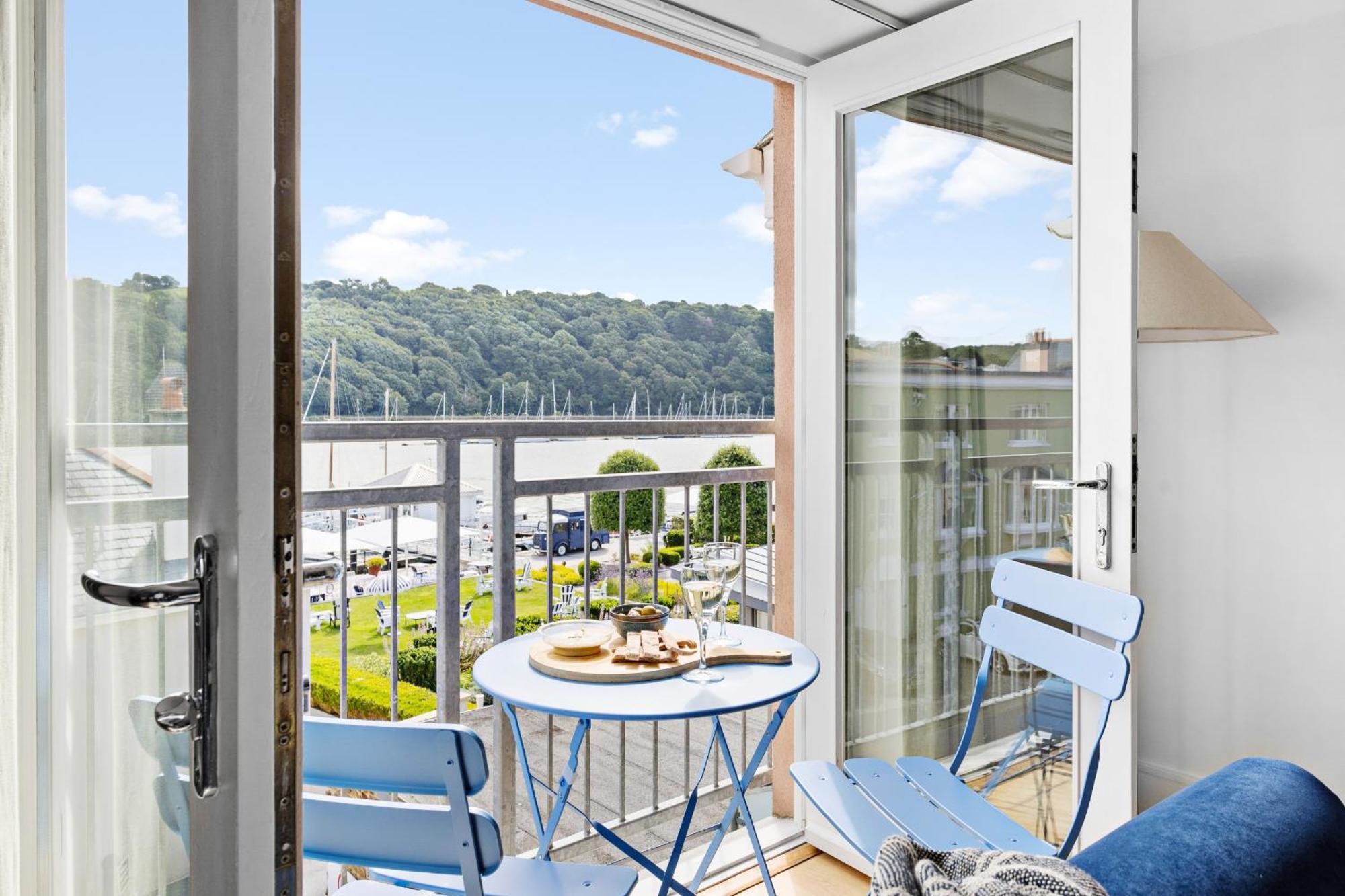 Dart Marina - Luxury Apartment On Marina Dartmouth Exterior photo